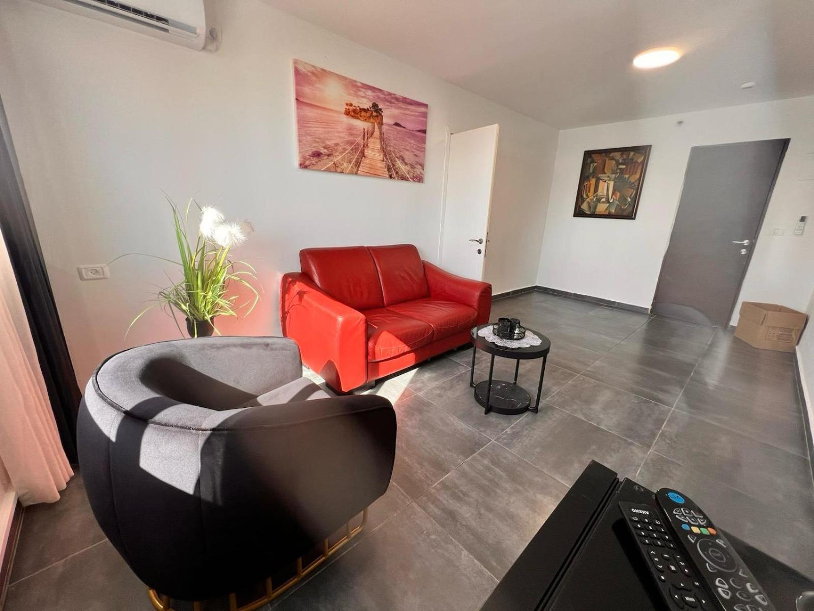 Elis Boutique Hotel Bat Yam Esterno foto