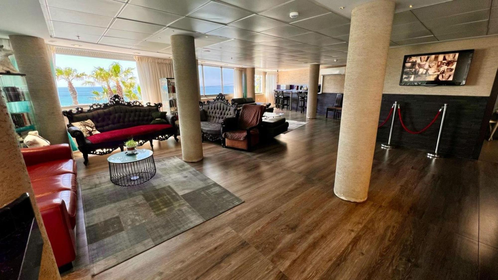Elis Boutique Hotel Bat Yam Esterno foto