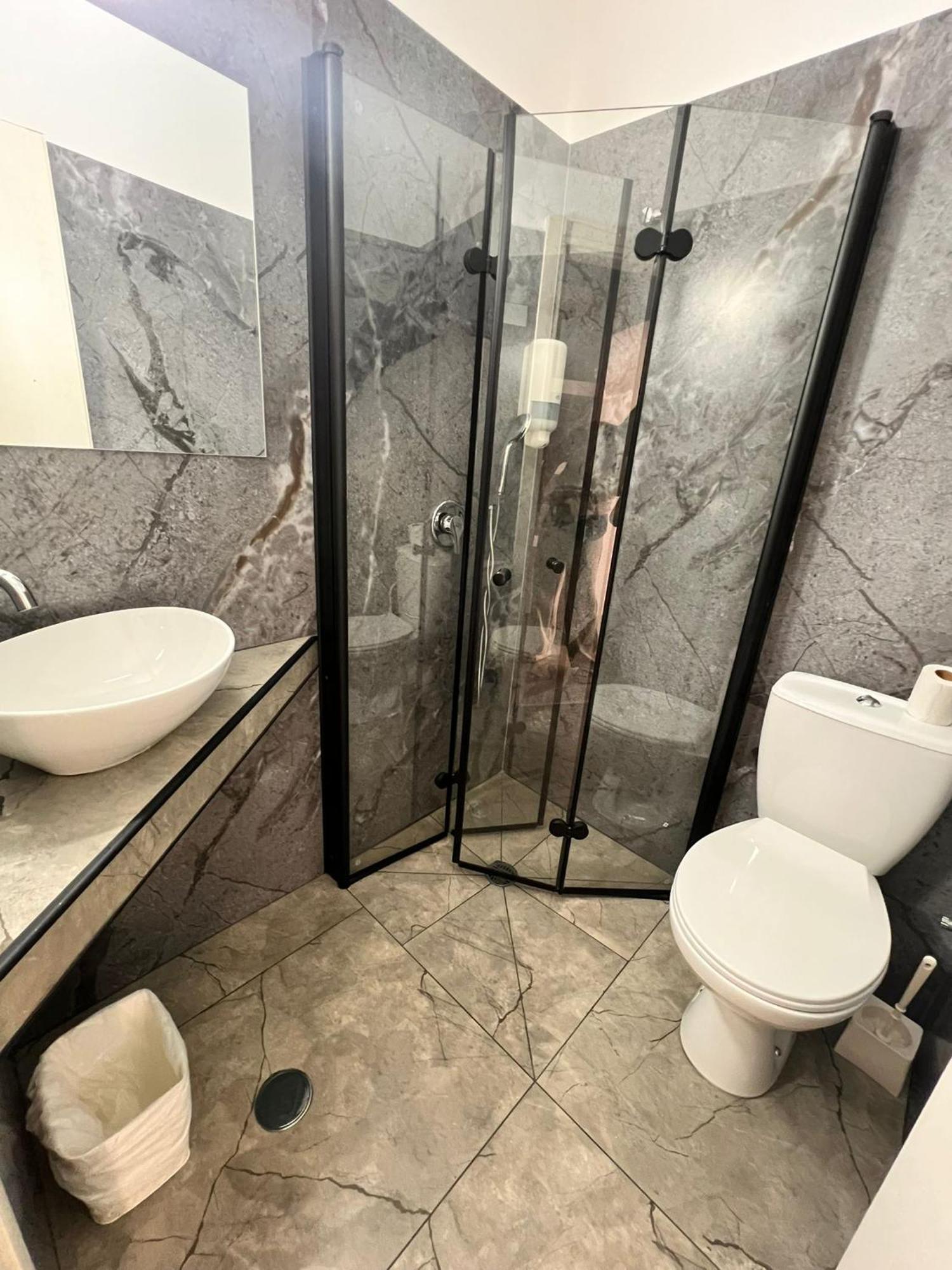 Elis Boutique Hotel Bat Yam Esterno foto